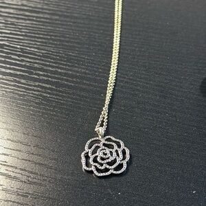 Pandora Vintage Flower Pendant Necklace